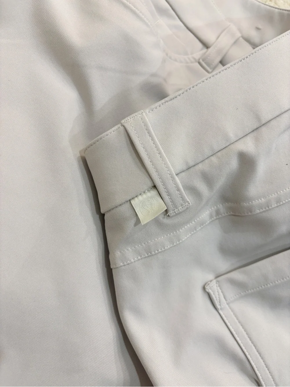 Lululemon Men’s ABC Classic-Fit Pant Warpstreme- Bone 36x32”